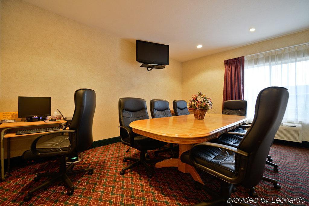 Best Western Plus Howe Inn Business photo